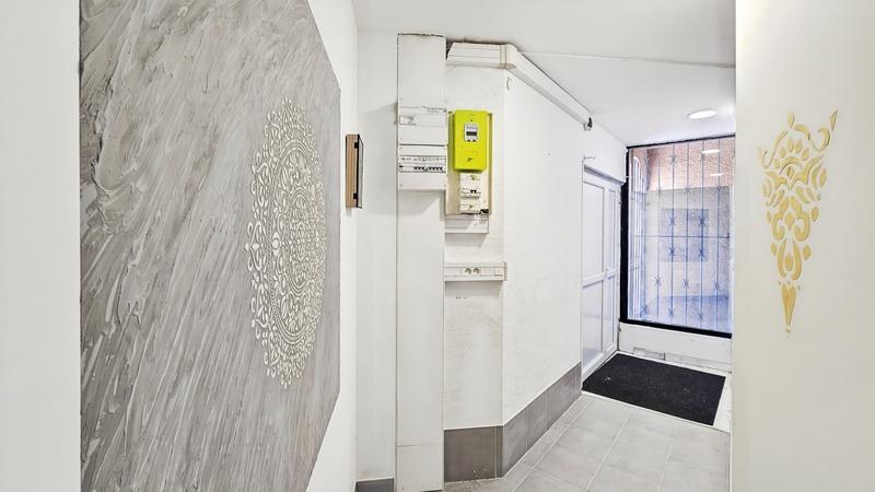 Local commercial - 53 m² - 4 pièces