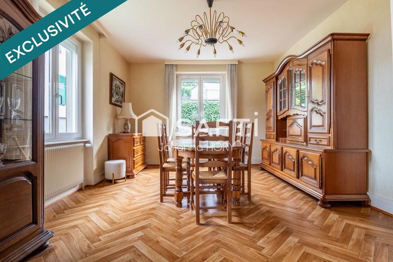 Maison - 95 m² - 5 pièces