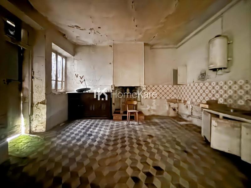 Château - 600 m² - 14 pièces