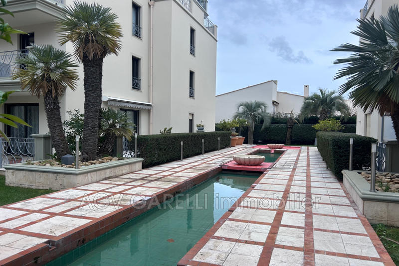 Appartement - 85 m² - 3 pièces