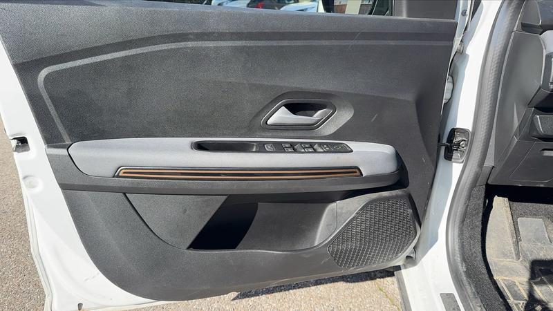 Dacia Jogger 1.6 Hybrid 140 Bva6 Extreme - 7 places Automatique