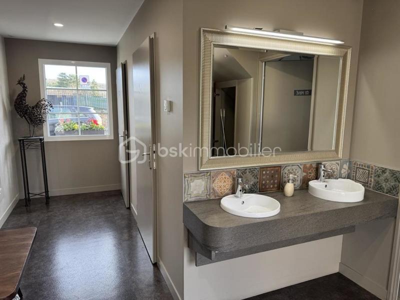 Bureau - 506 m² - 15 pièces