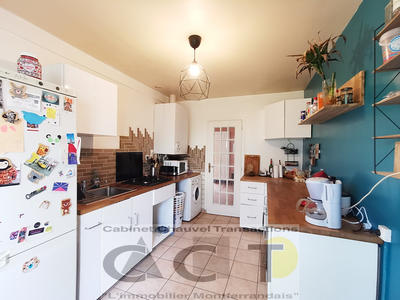 Maison - 95 m² - 5 pièces