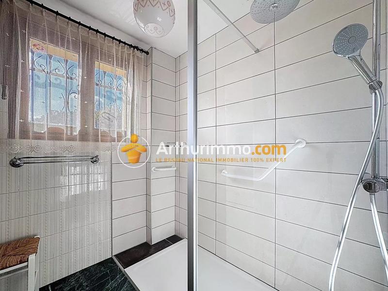 Maison - 160 m² - 5 pièces