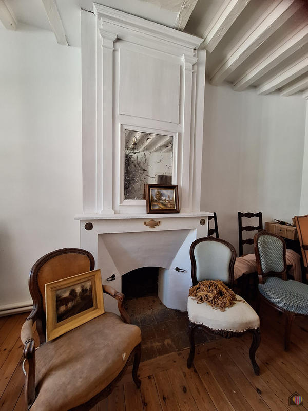 Maison ancienne - 167 m² - 4 pièces