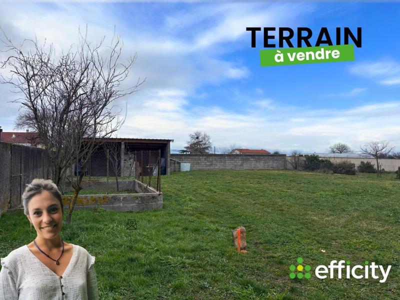 Terrain - 736 m²
