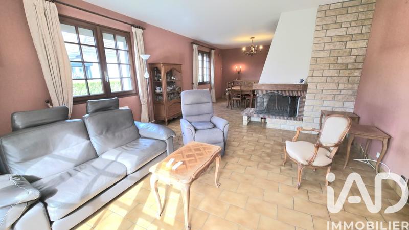 Maison - 196 m² - 7 pièces