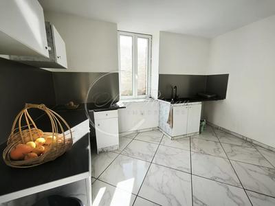 Maison - 115 m² - 4 pièces