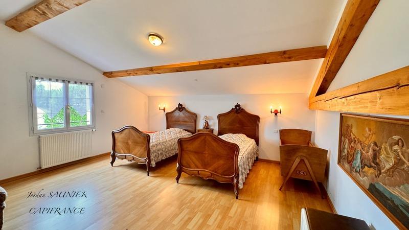 Villa - 273 m² - 7 pièces