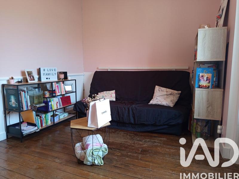 Maison - 201 m² - 7 pièces