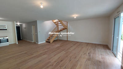 Maison - 110 m² - 4 pièces