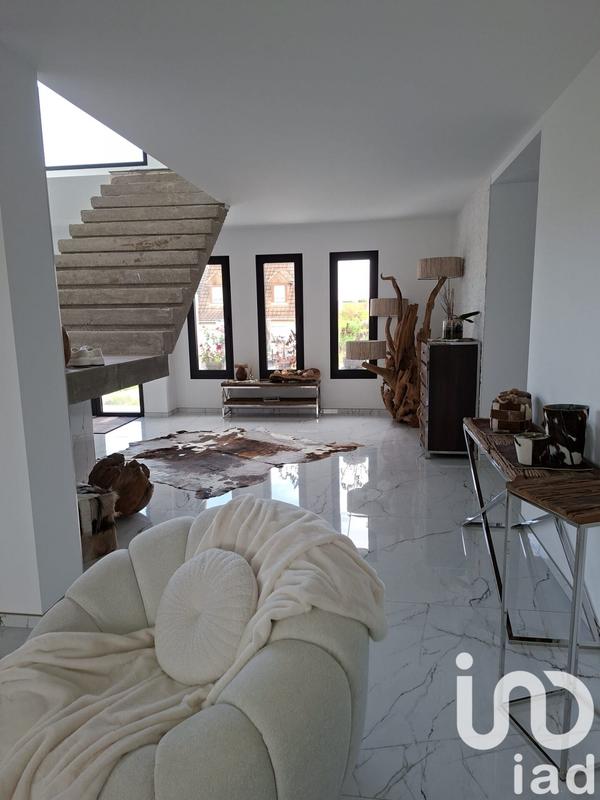 Maison de maîtres - 300 m² - 7 pièces