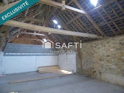 Maison - 130 m² - 1 pièce