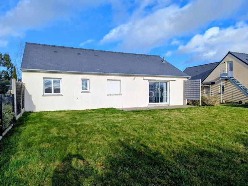 Maison - 94 m² - 4 pièces