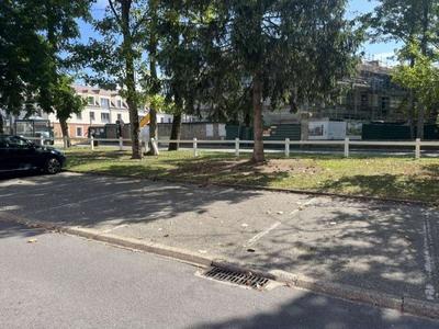 Parking / Garage - 63 m²