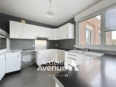 Appartement - 72 m² - 3 pièces