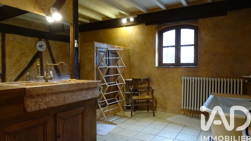 Maison de campagne - 360 m² - 8 pièces