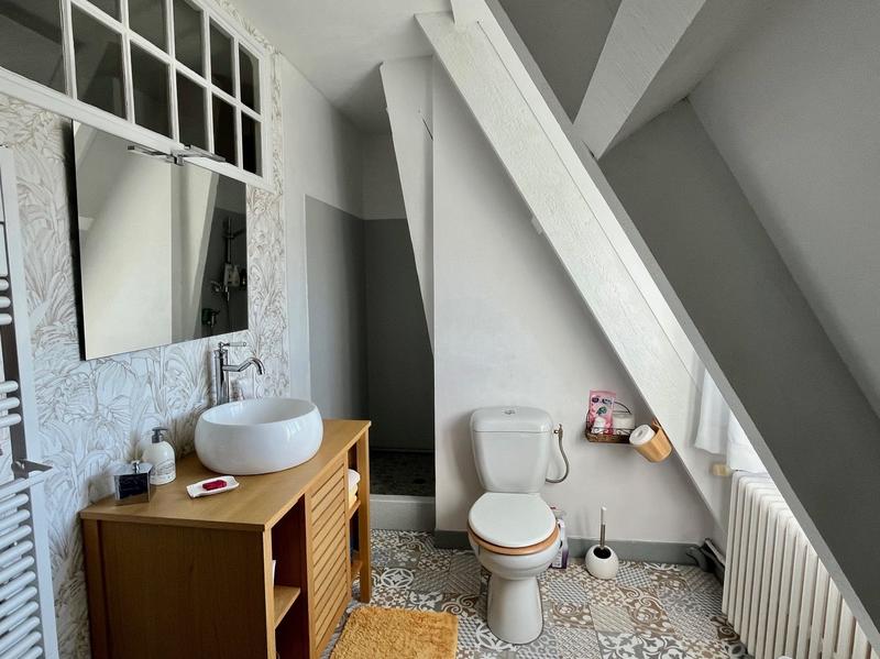 Maison traditionnelle - 158 m² - 6 pièces