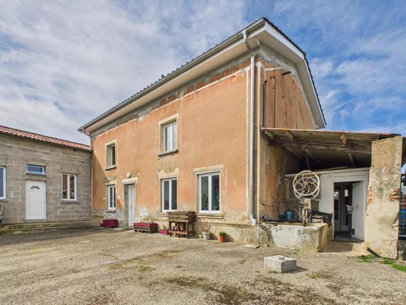 Maison - 104 m² - 5 pièces