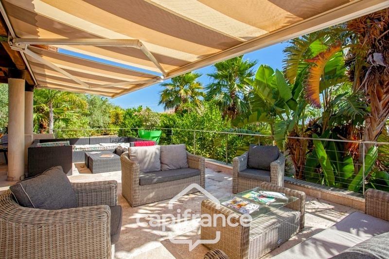 Maison - 186 m² - 6 pièces