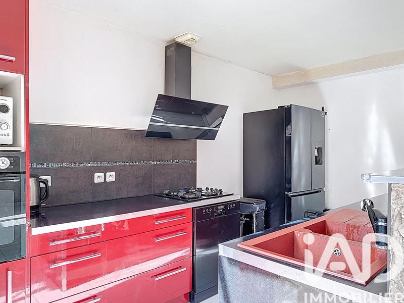 Maison - 104 m² - 5 pièces