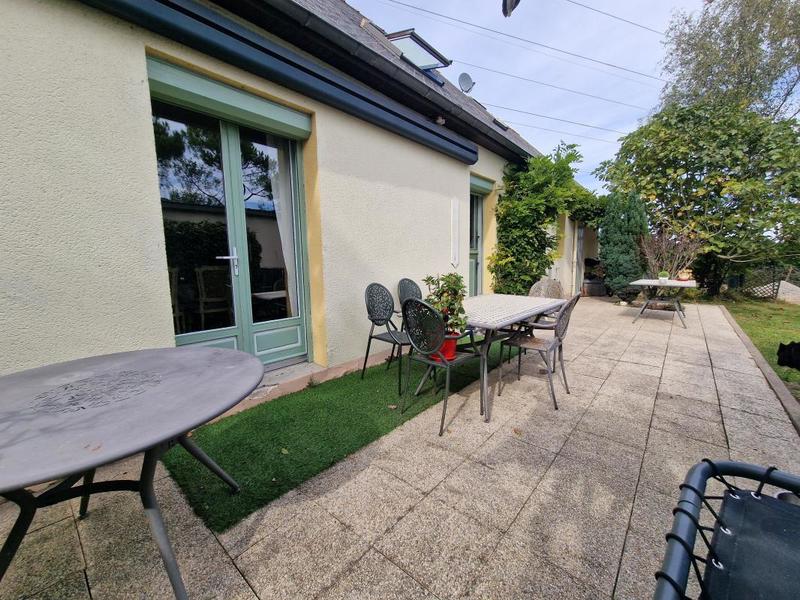 Maison - 163 m² - 6 pièces