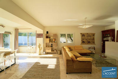 Villa - 132 m² - 4 pièces