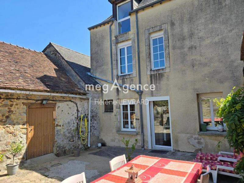 Maison - 191 m² - 8 pièces