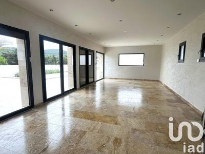 Maison - 265 m² - 7 pièces