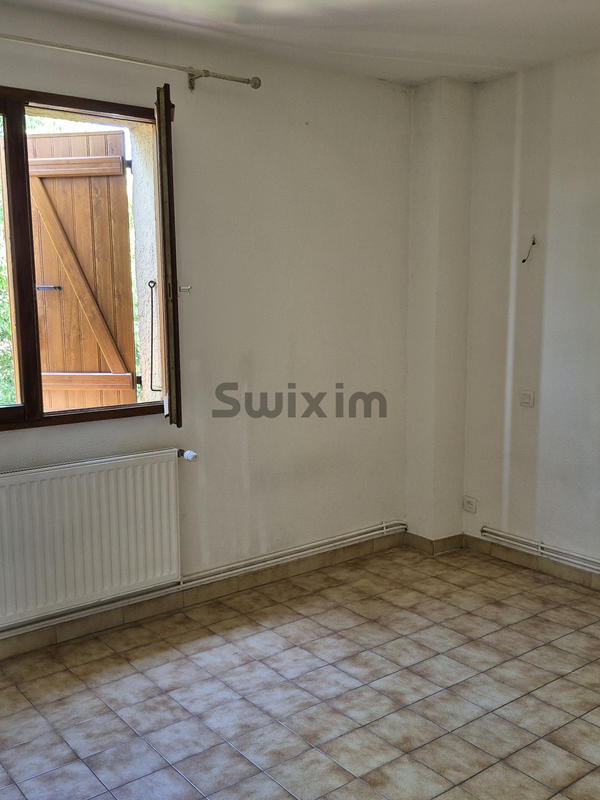 Villa - 90 m² - 4 pièces