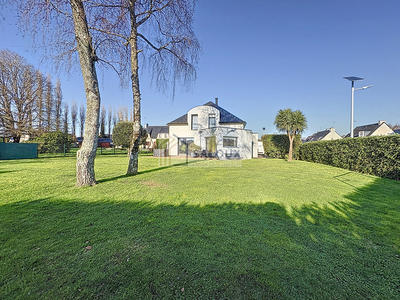 Maison - 115 m² - 6 pièces