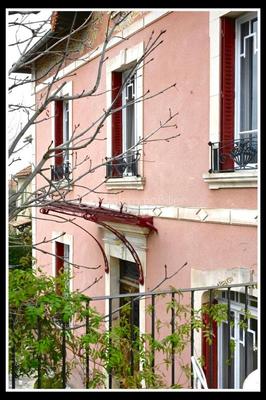 Demeure - 350 m² - 8 pièces