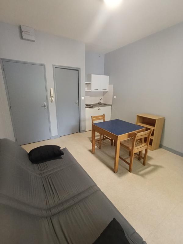 Appartement - 17 m² - 1 pièce