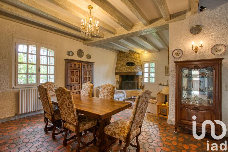 Maison - 201 m² - 6 pièces