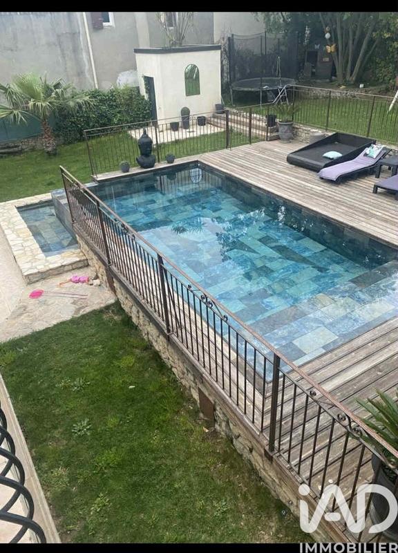 Maison - 183 m² - 6 pièces