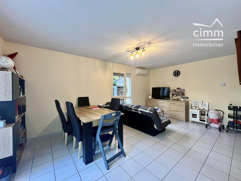 Maison - 91 m² - 5 pièces