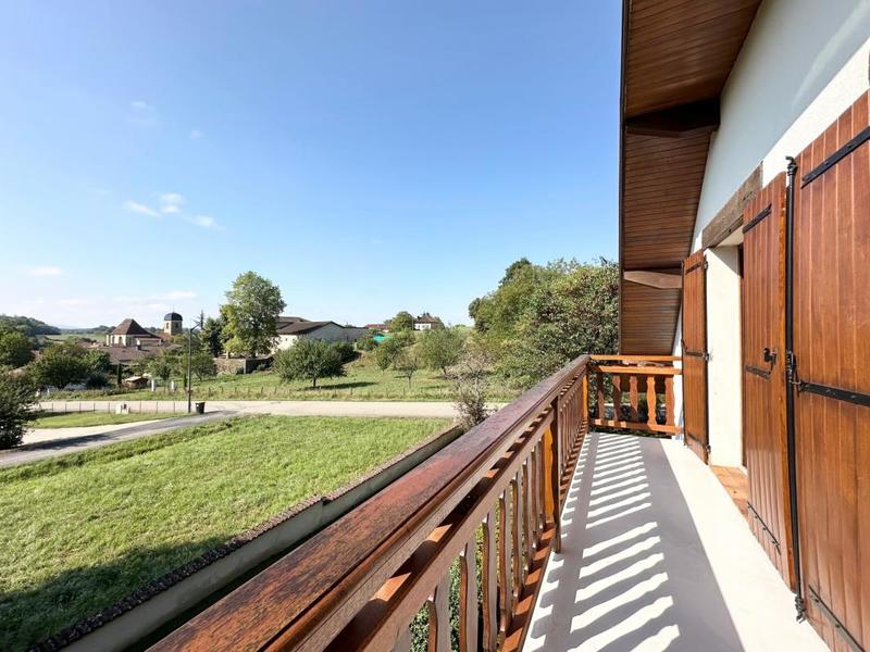 Maison - 157 m² - 7 pièces