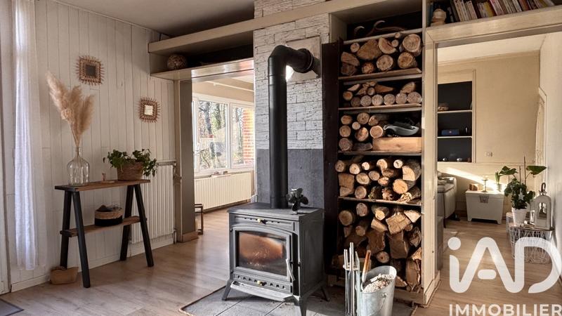 Maison - 233 m² - 10 pièces