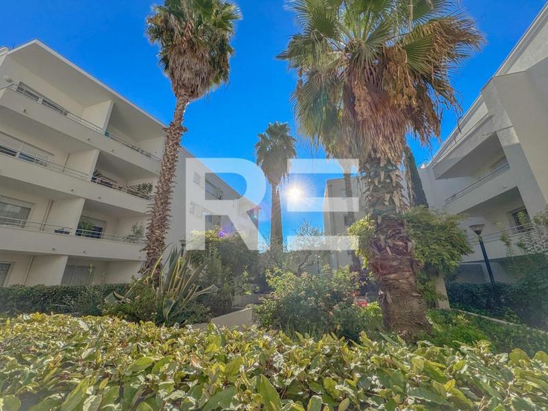 Appartement - 77 m² - 4 pièces