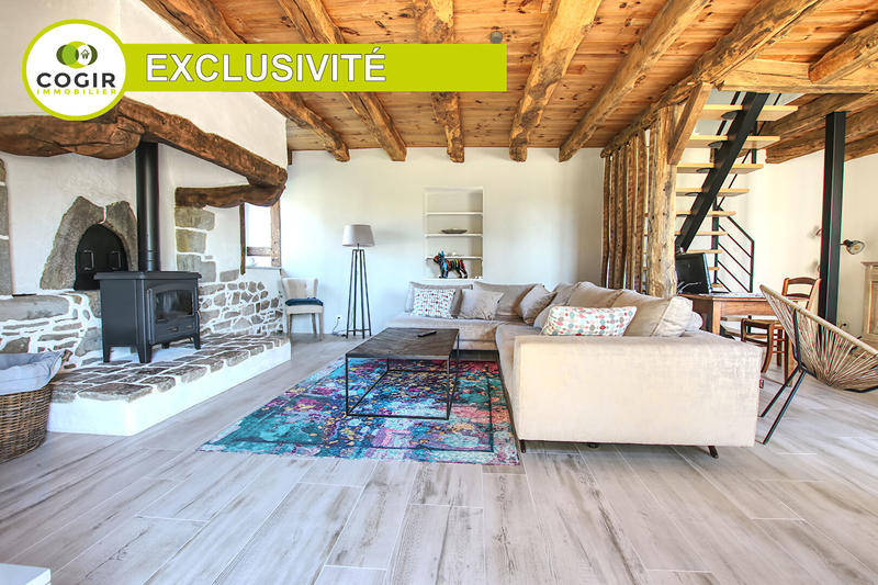 Maison - 215 m² - 8 pièces