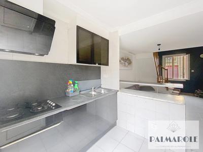 Maison de ville - 73 m² - 6 pièces