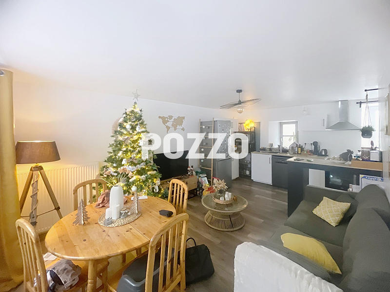 Maison - 143 m² - 7 pièces