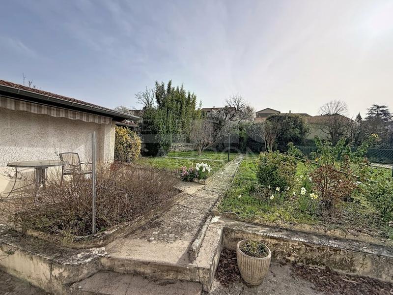 Maison - 166 m² - 6 pièces