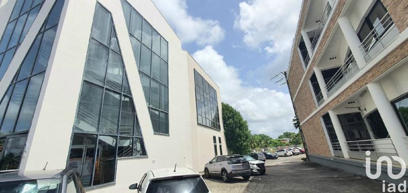 Bureau - 196 m²