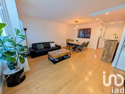 Duplex - 79 m² - 4 pièces