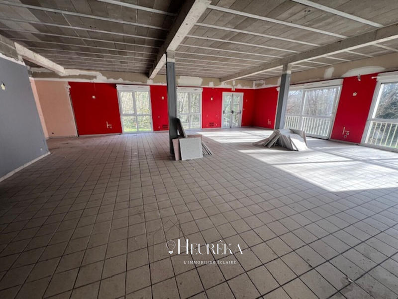 Immeuble - 1 200 m²