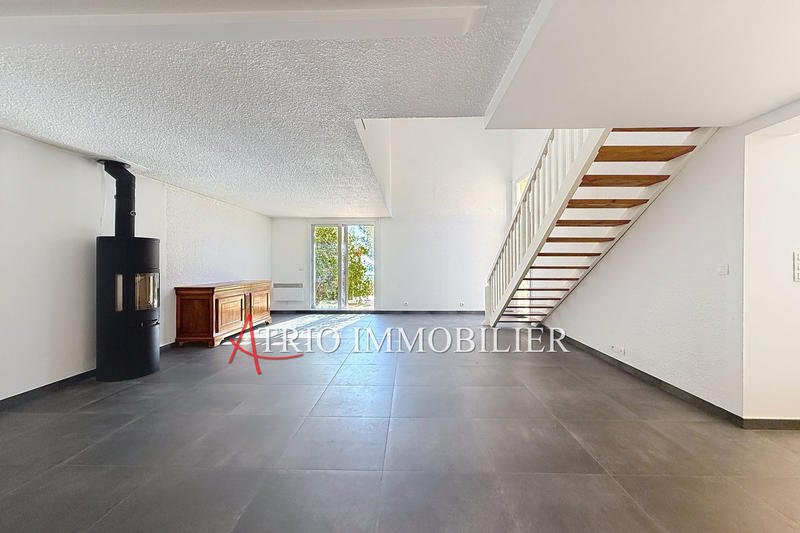 Maison - 101 m² - 5 pièces
