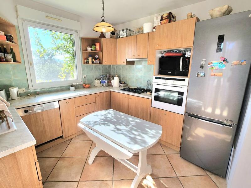 Maison - 215 m² - 8 pièces