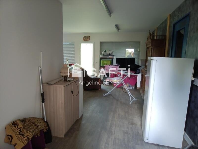 Maison - 200 m² - 9 pièces