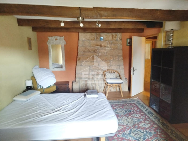 Maison - 301 m² - 15 pièces